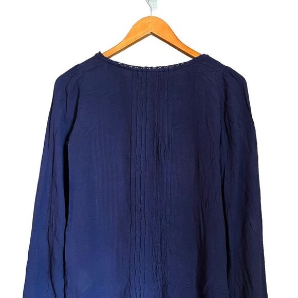 3 for $30! Gap navy long sleeve blouse - Picture 8 of 9